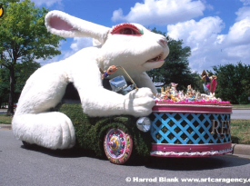 Rex Rabbit  Art Car by Larry Fuente